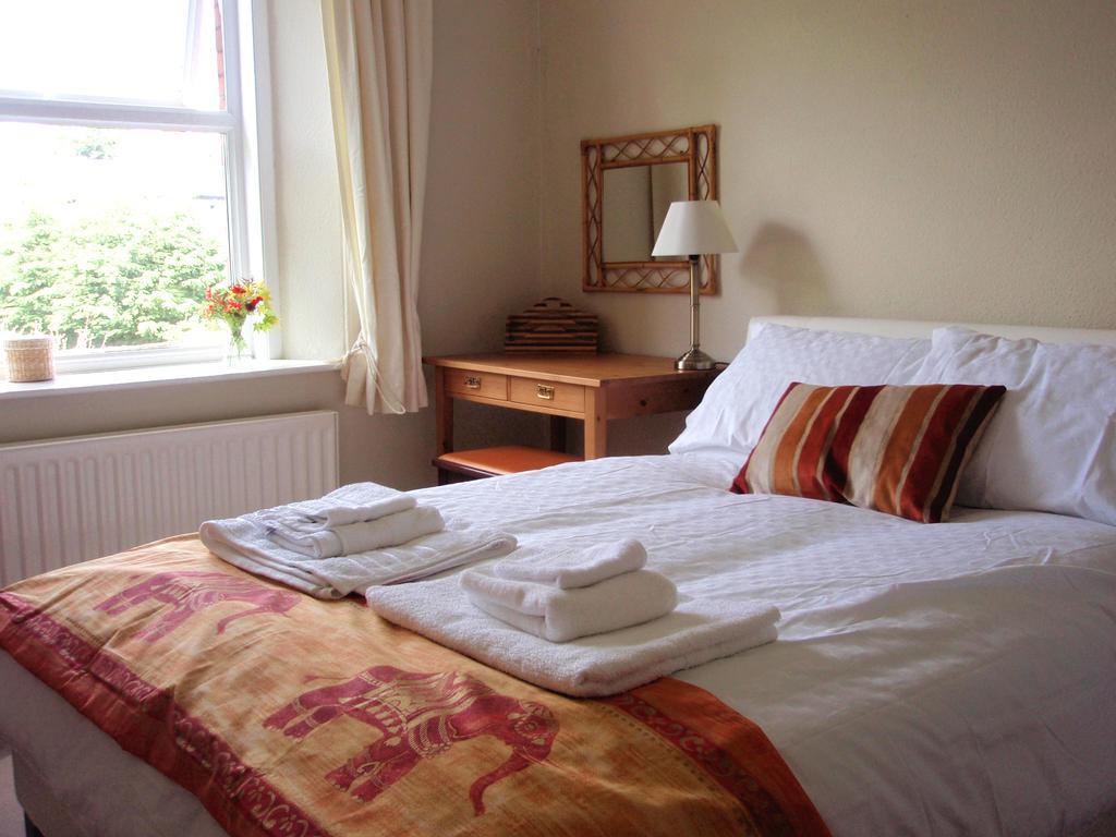 Weston House Bed & Breakfast Bampton  Rom bilde