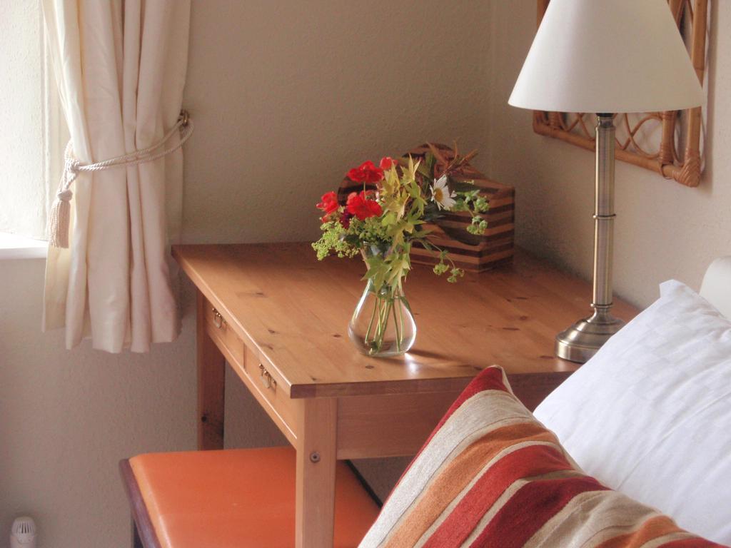 Weston House Bed & Breakfast Bampton  Rom bilde