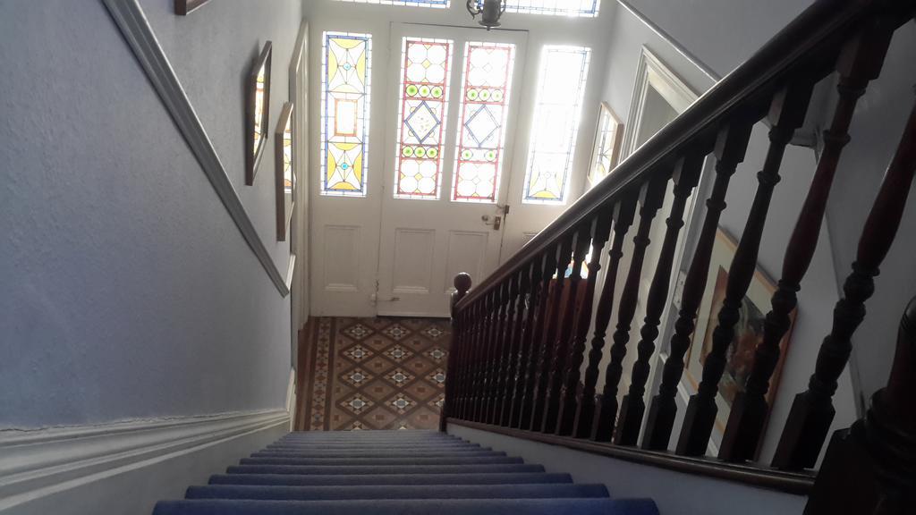 Weston House Bed & Breakfast Bampton  Eksteriør bilde